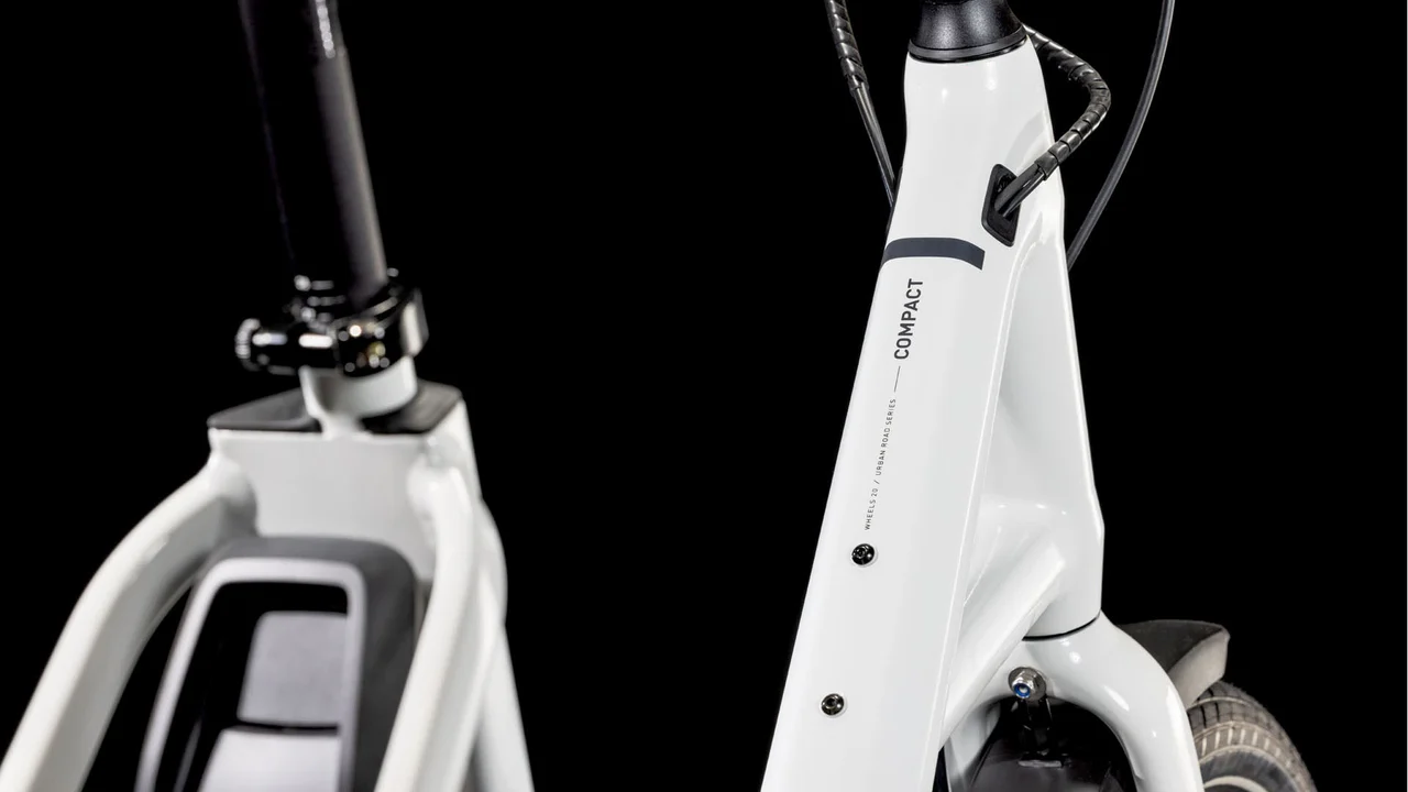 Compact Hybrid 500