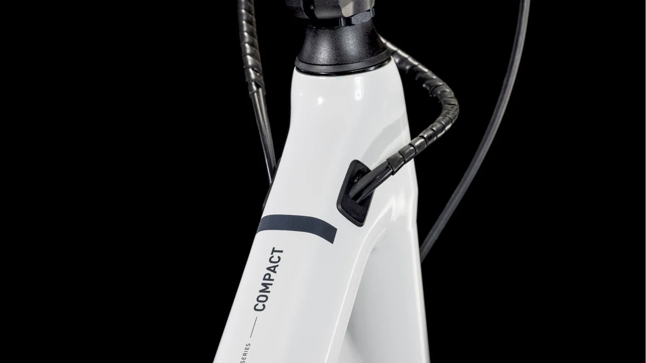 Compact Hybrid 500