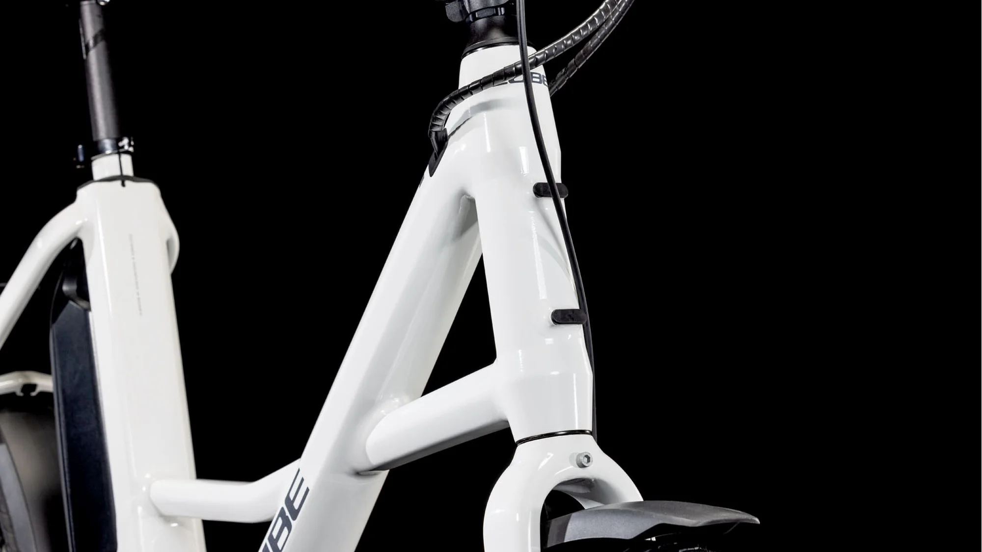 Compact Hybrid 500