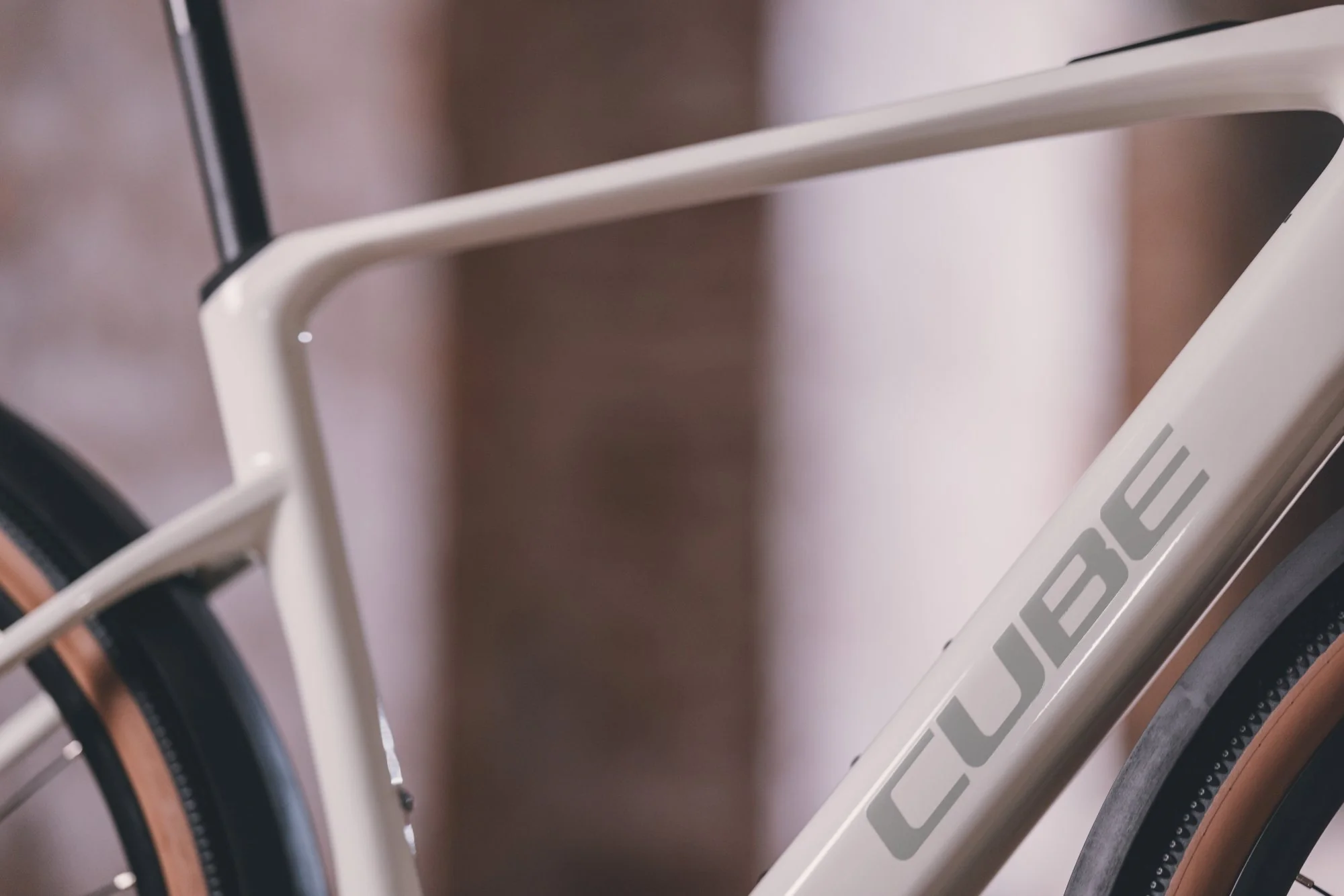 Nuroad Hybrid C:62 Race FE 400X