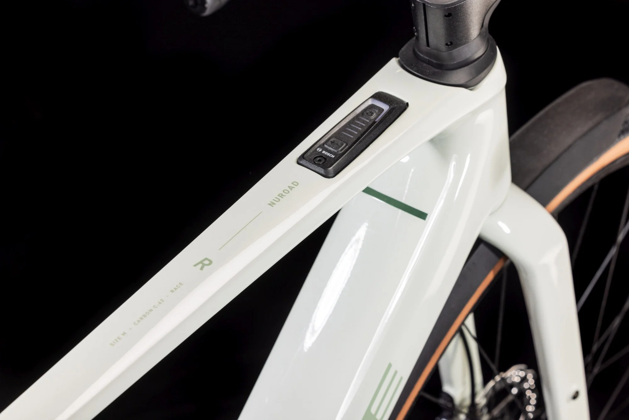 Nuroad Hybrid C:62 Race FE 400X