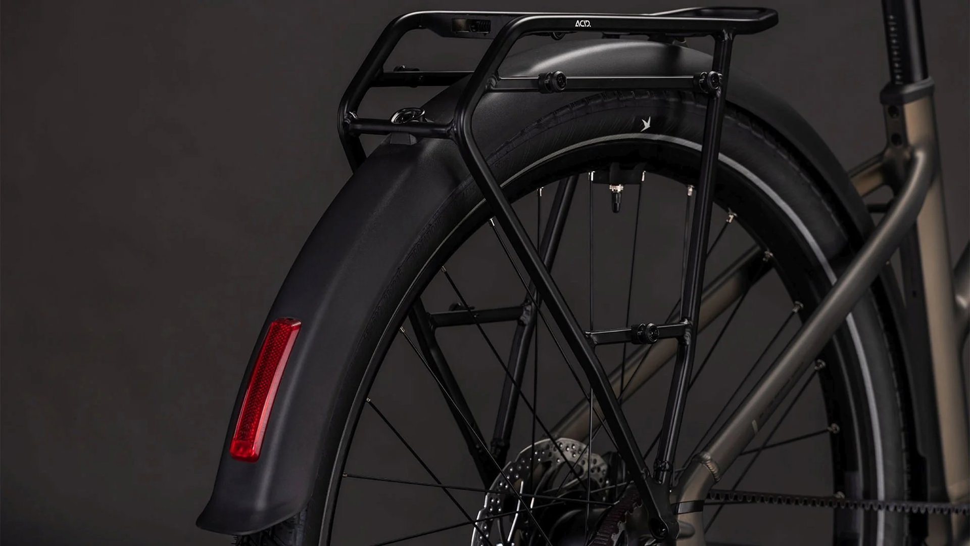 Touring Hybrid Comfort SLX 800 mixed
