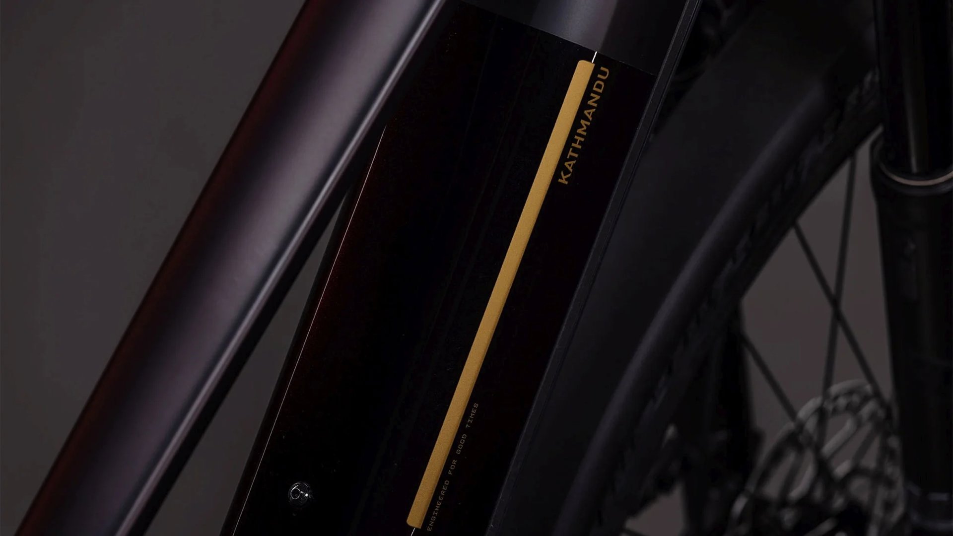 Kathmandu Hybrid Comfort SLX 800 mixed