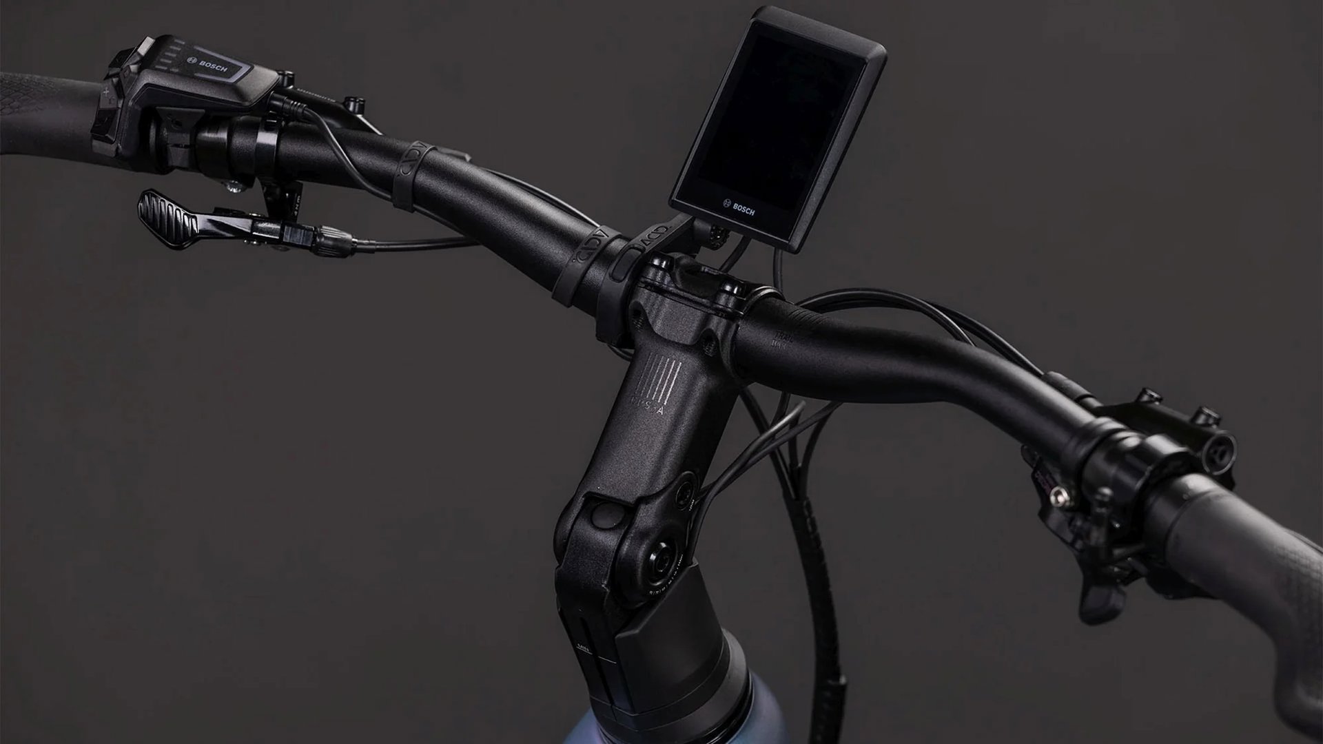 Kathmandu Hybrid EXC 800 lage instap