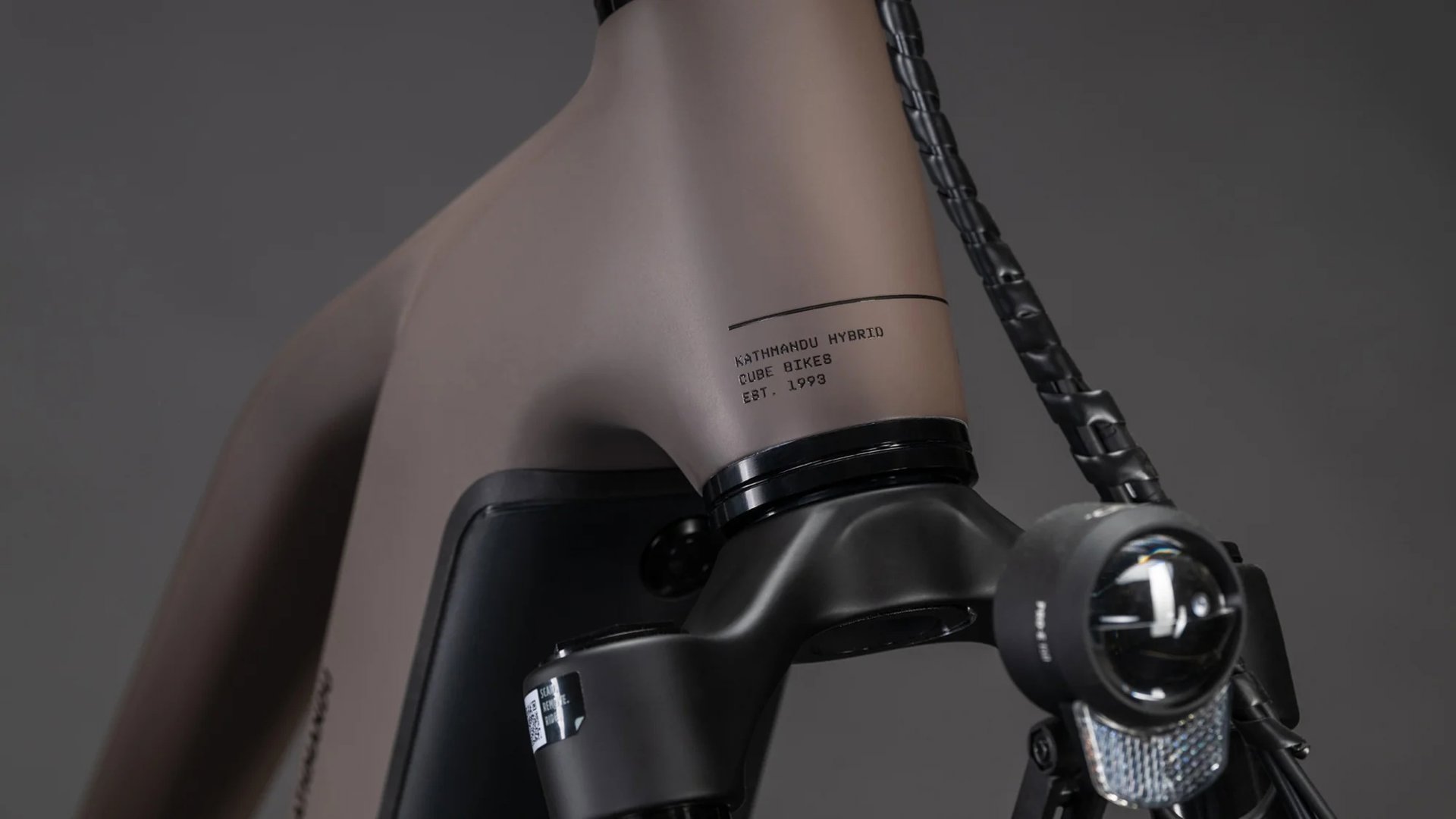 Kathmandu Hybrid EXC 800 mixed