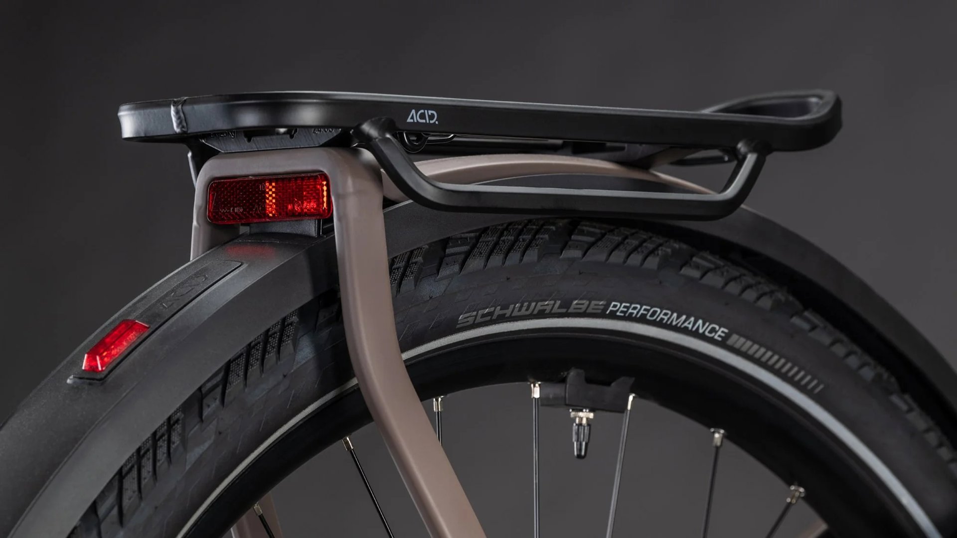 Kathmandu Hybrid EXC 800 mixed