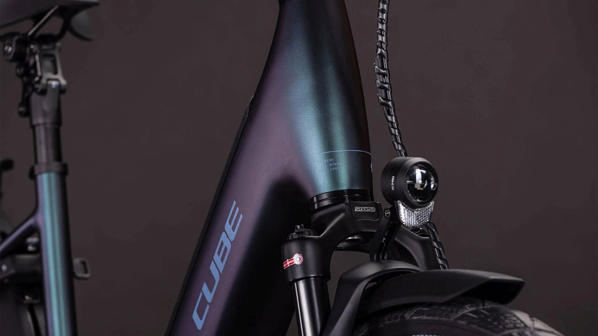 Supreme Hybrid Deluxe SLT 600 lage instap