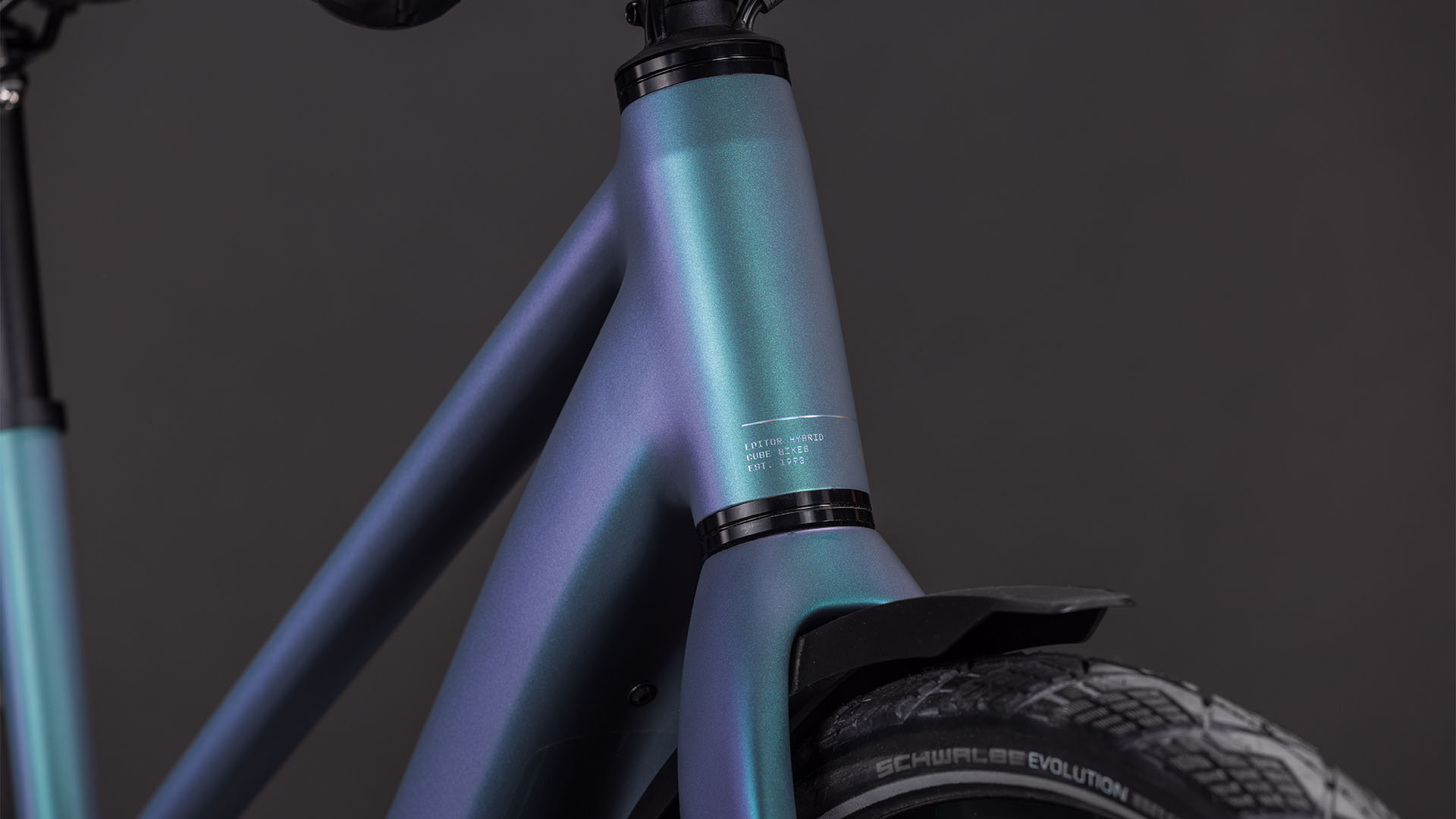 Editor Hybrid SLT 400X FE mixed