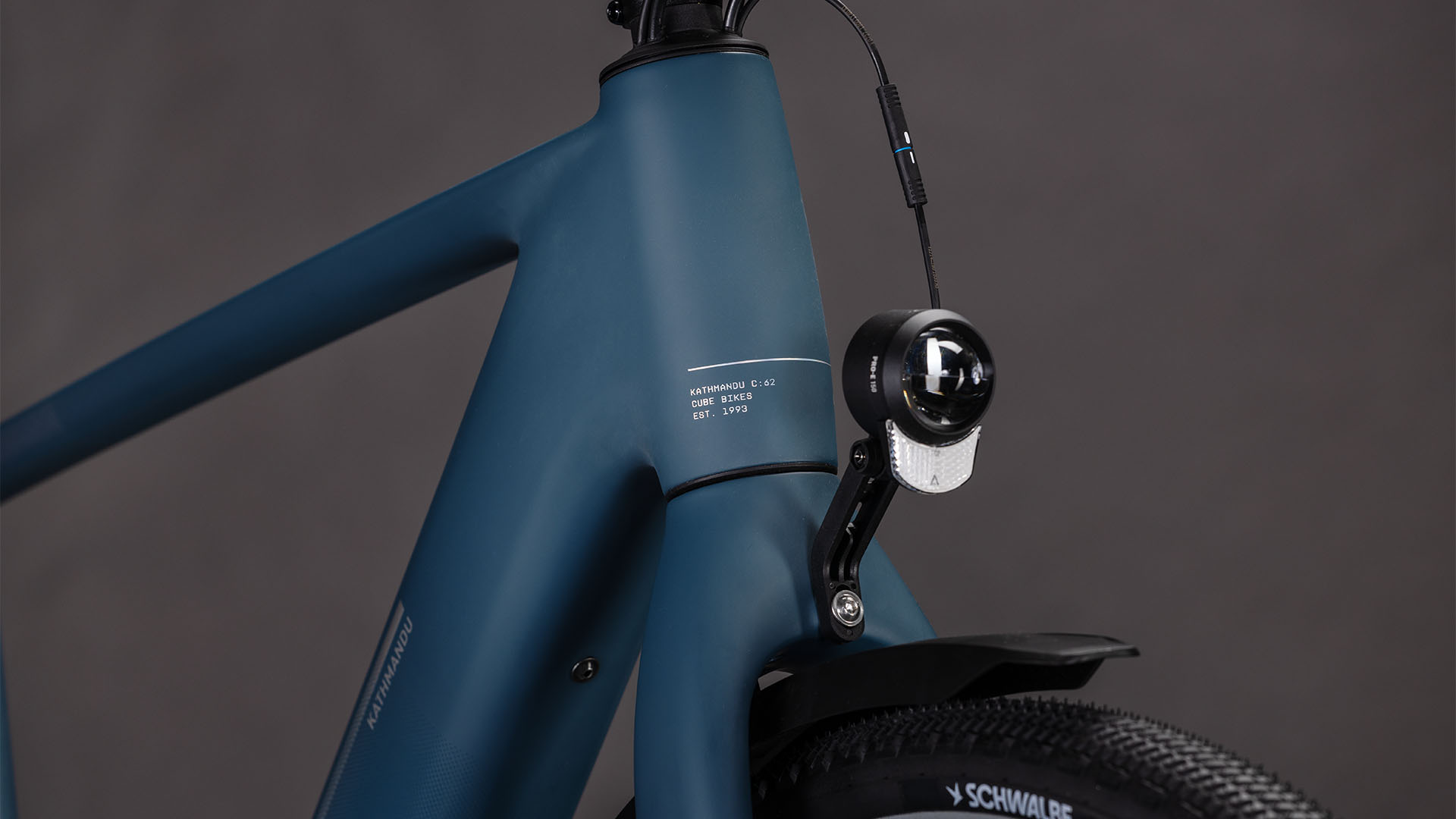 Kathmandu Hybrid C:62 Pro 400X hoge instap