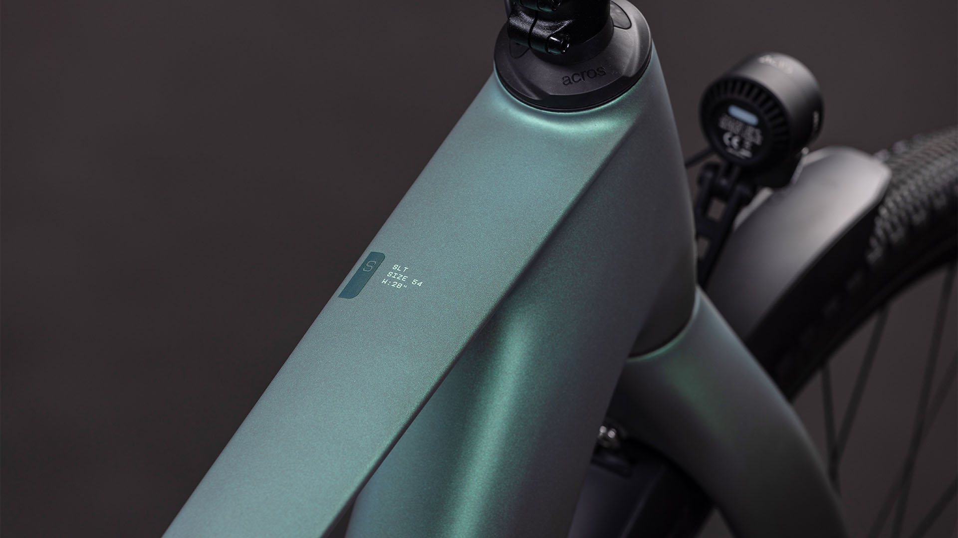 Kathmandu Hybrid C:62 SLT 400X hoge instap