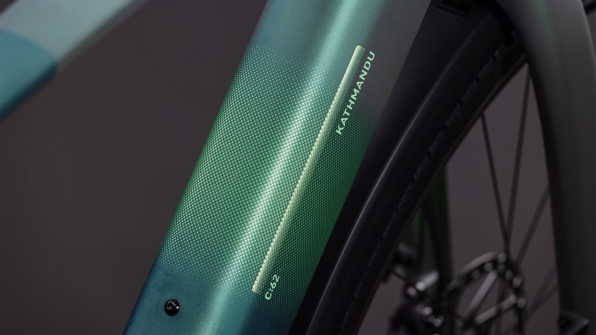 Kathmandu Hybrid C:62 SLT 400X hoge instap