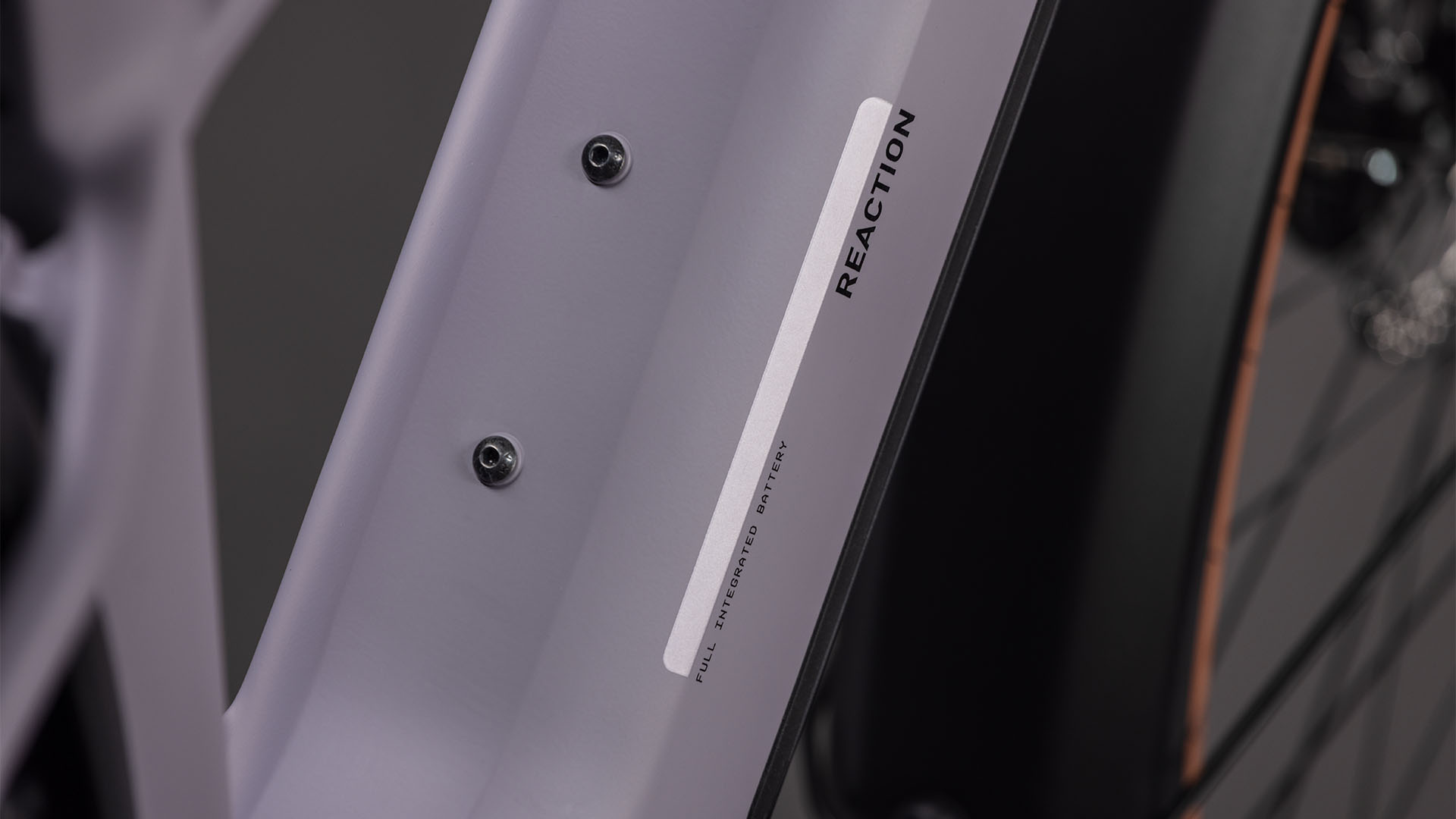 Reaction Hybrid Performance 600 FE hoge instap