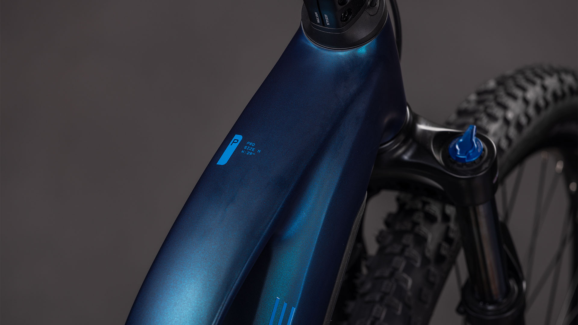 Reaction Hybrid Pro 800 mixed