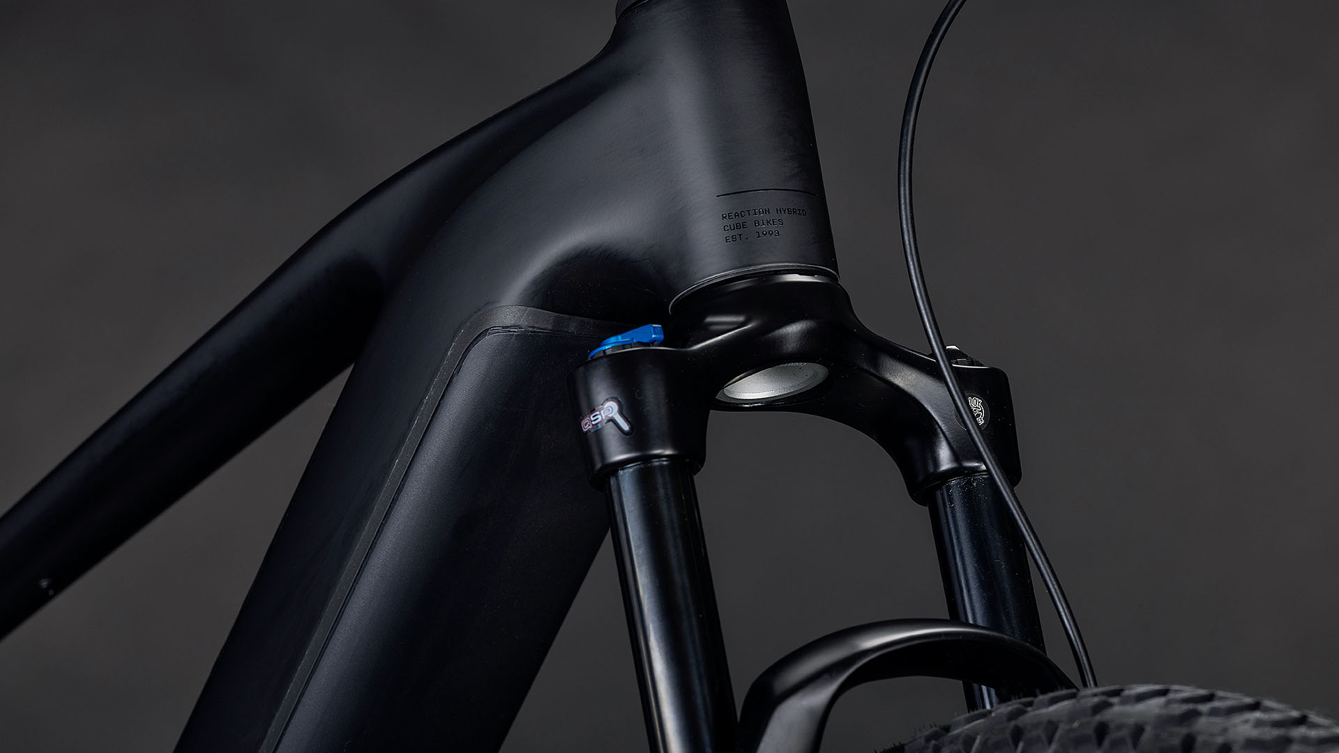 Reaction Hybrid Pro 800 hoge instap