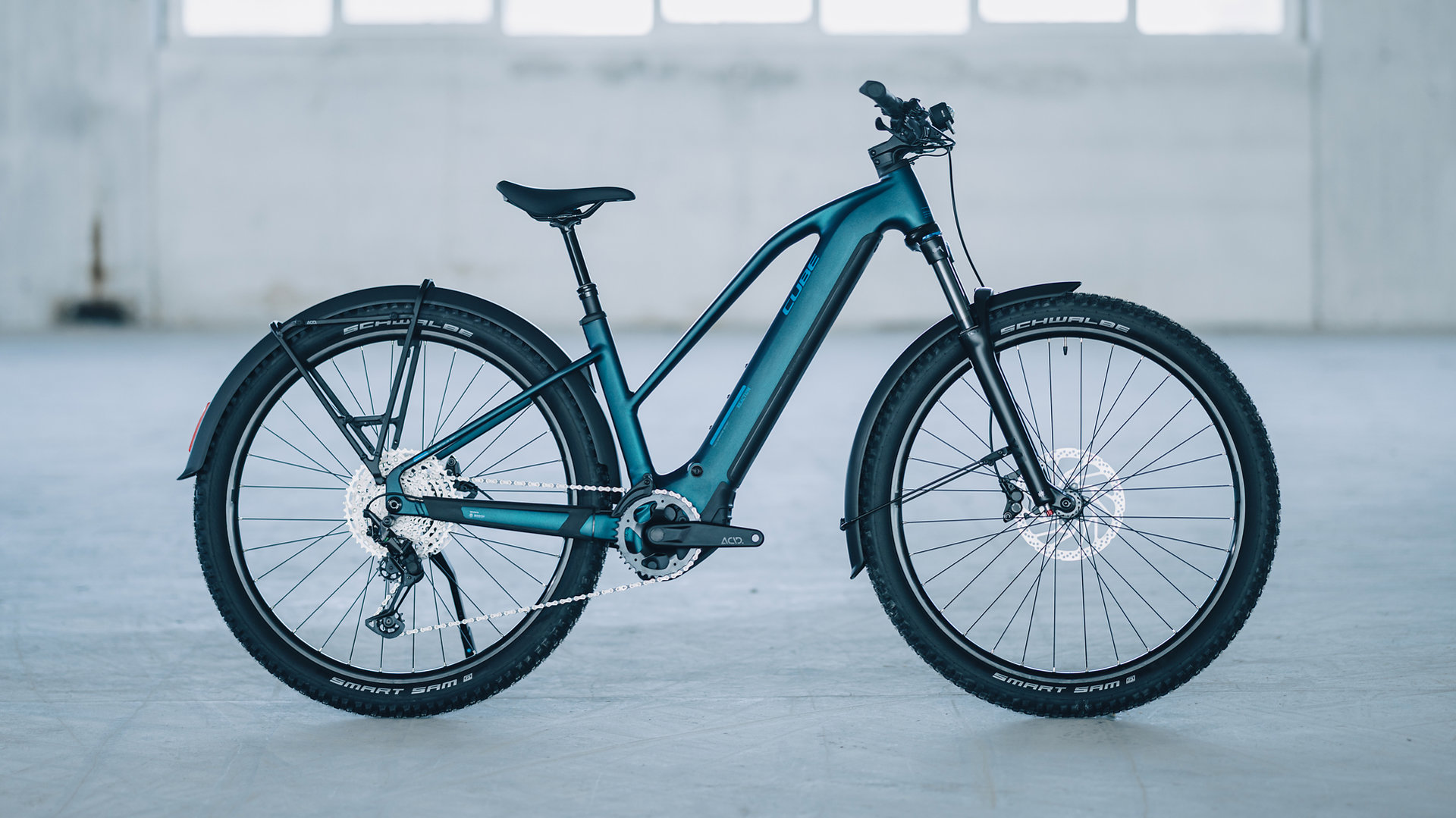 Reaction Hybrid Pro FE 800 mixed