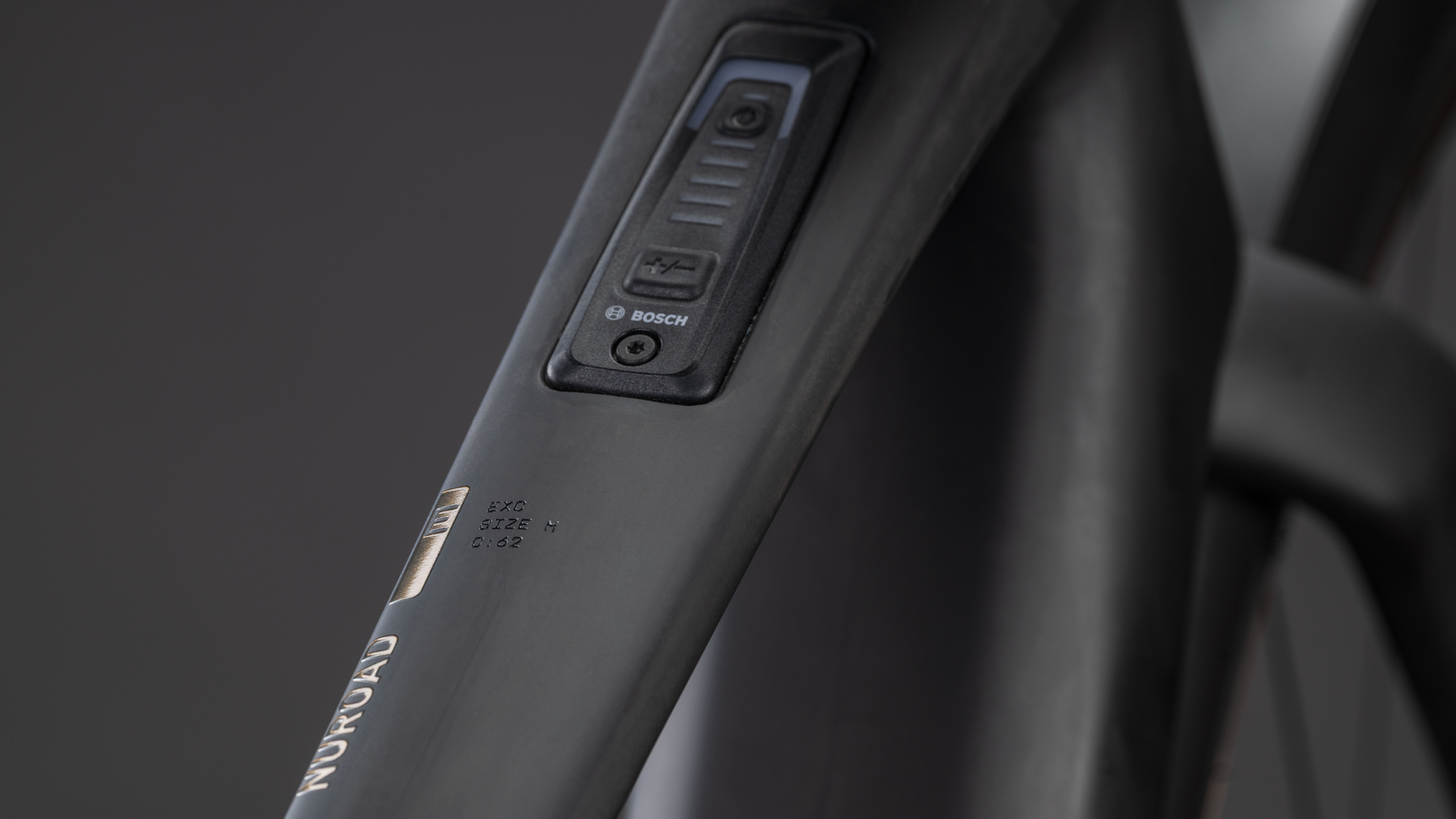 Nuroad Hybrid C:62 EXC 400X FE