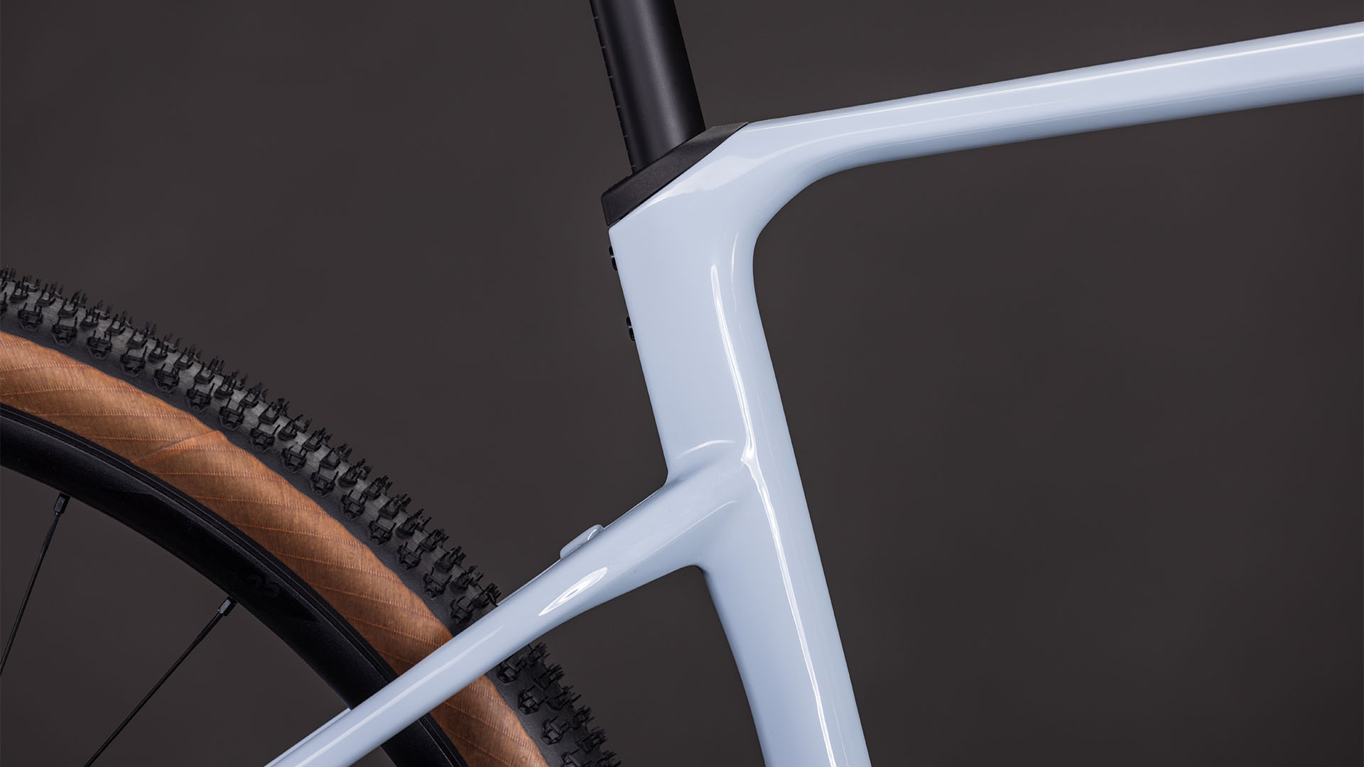 Nuroad Hybrid C:62 SLX 400X hoge instap