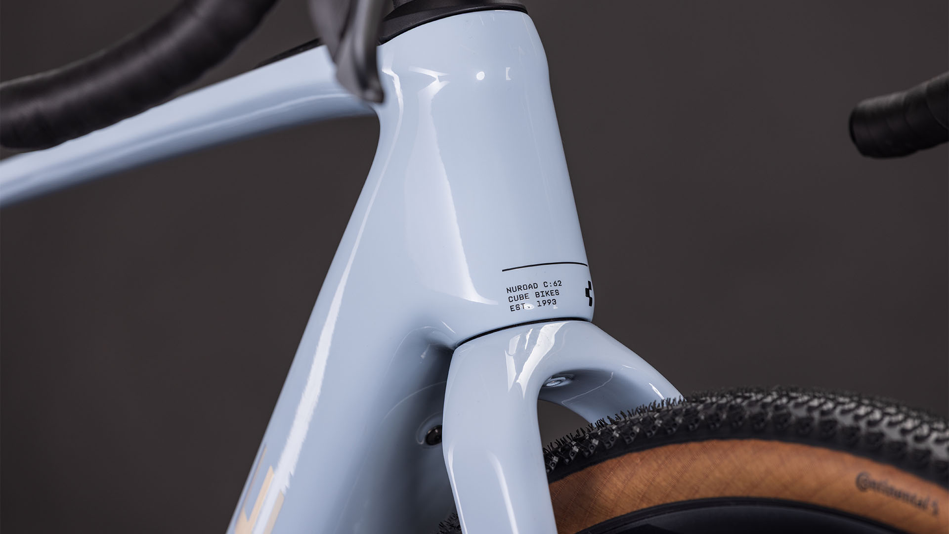 Nuroad Hybrid C:62 SLX 400X hoge instap