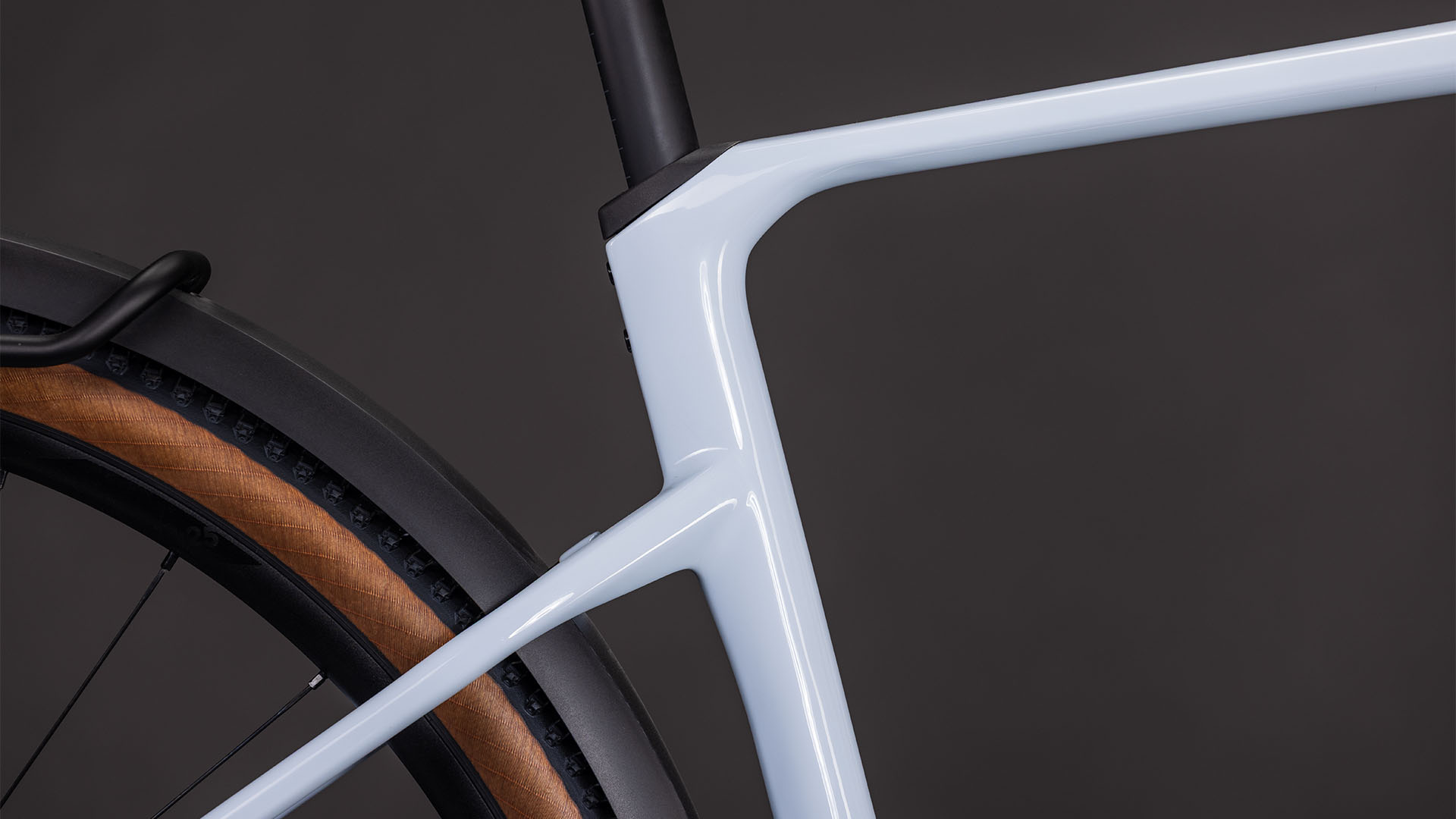 Nuroad Hybrid C:62 SLX 400X FE