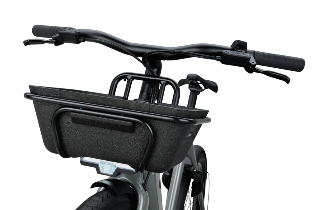 One front basket