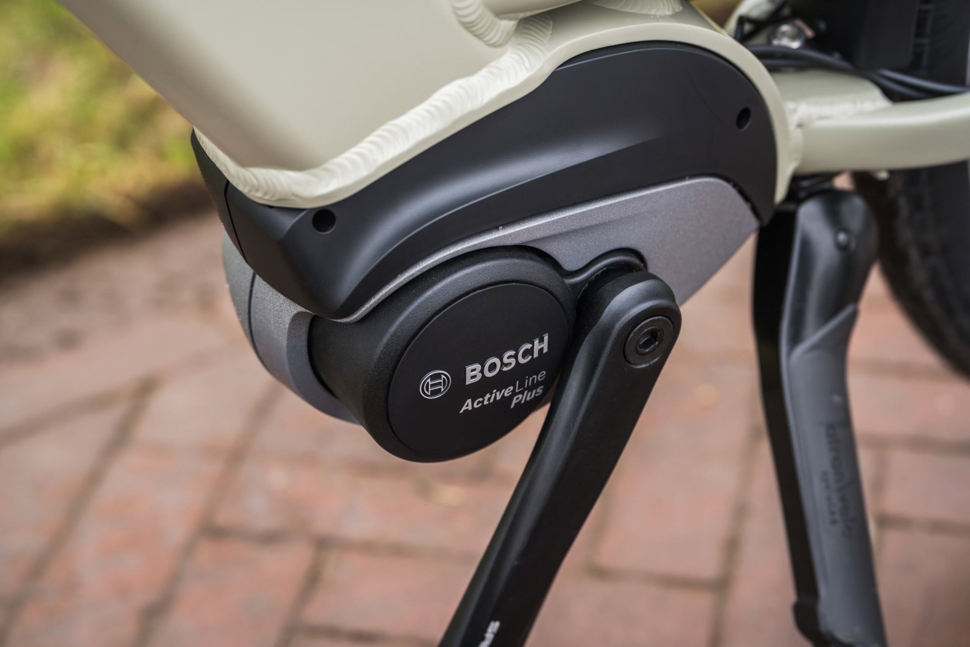 E-Fello N8 lage instap