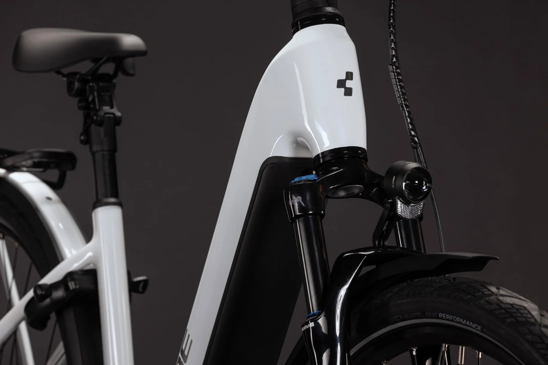 Kathmandu Hybrid Deluxe Pro 800 lage instap