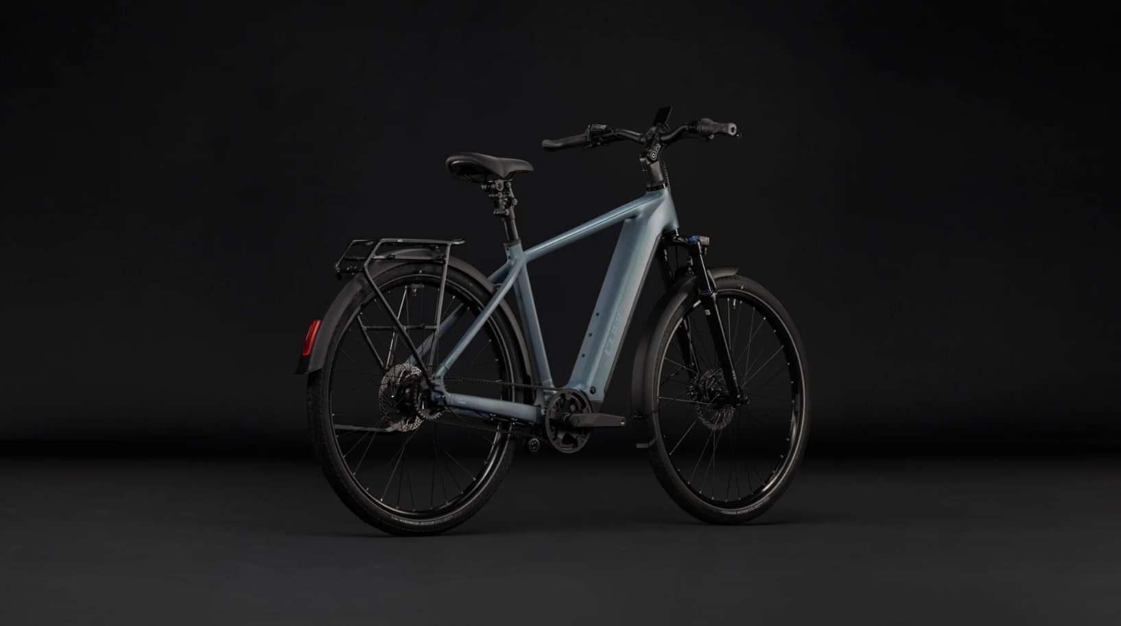 Touring Hybrid Deluxe SLX 800 hoge instap