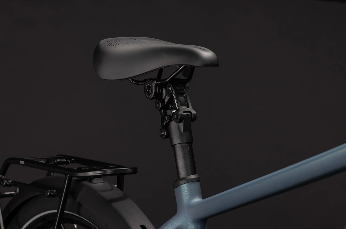 Touring Hybrid Deluxe SLX 800 hoge instap